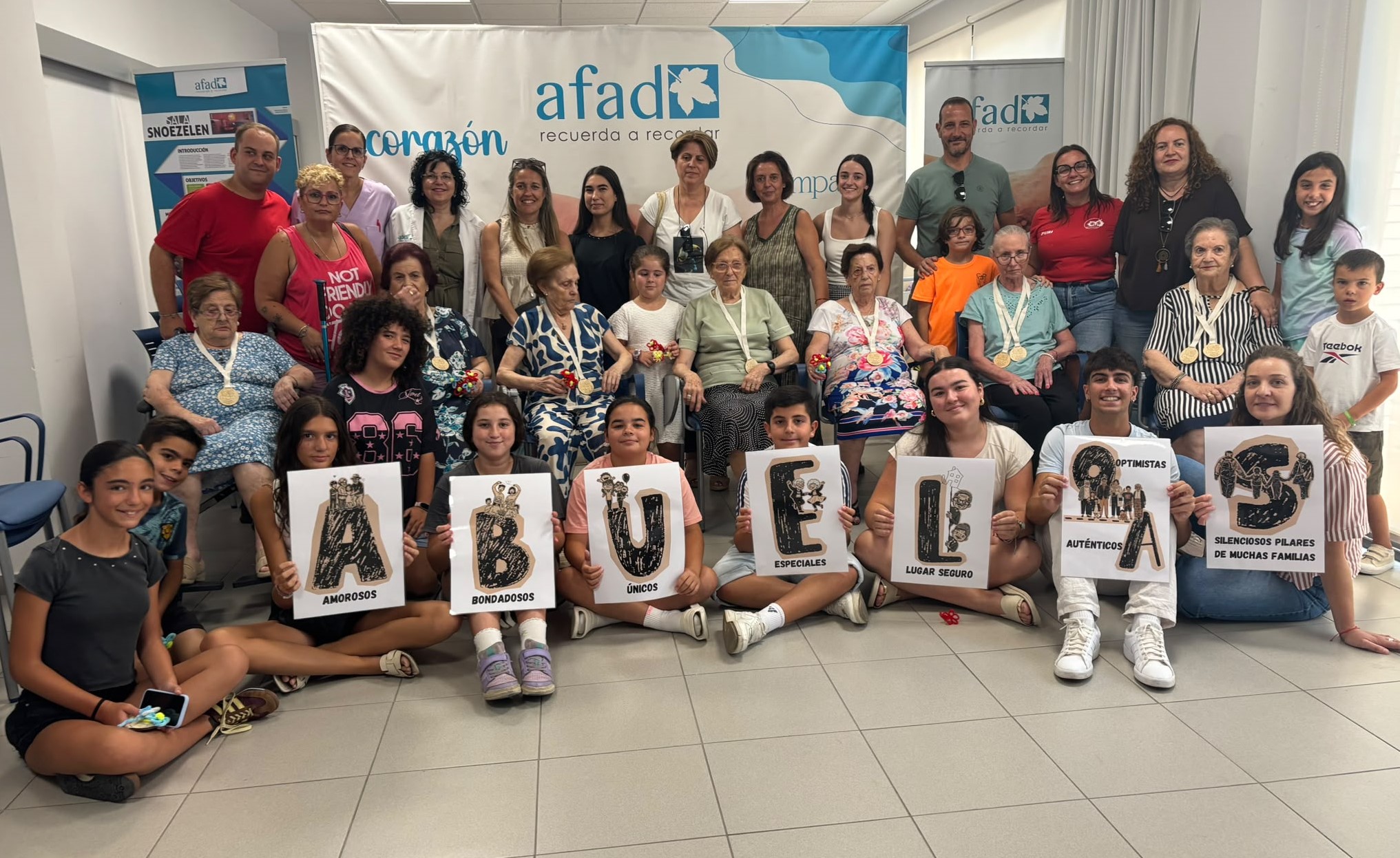 Jornada 'Creando Recuerdos' en el Centro Terapéutico de Villanueva de la Serena
